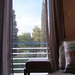 Angelique όμορφο στο شقة *